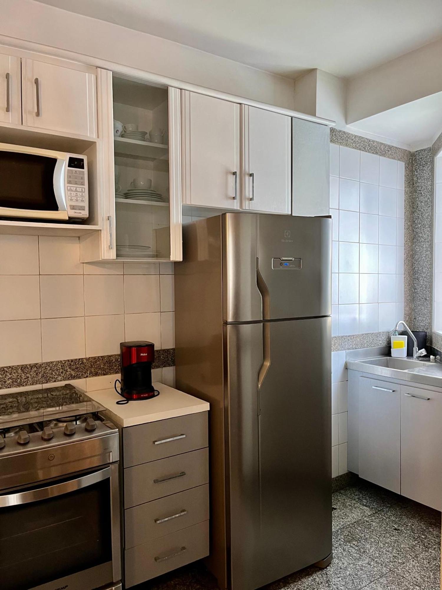 Apartamento A 300M Beira Mar-Meireles! Servico Diario E Wi-Fi 650Mb! Fortaleza  Buitenkant foto